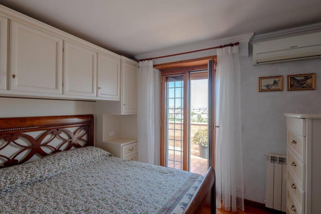 Apartamento Attico Per Quattro Persone Sulla Nomentana, Wi-Fi, Aria Condizionata Roma Exterior foto