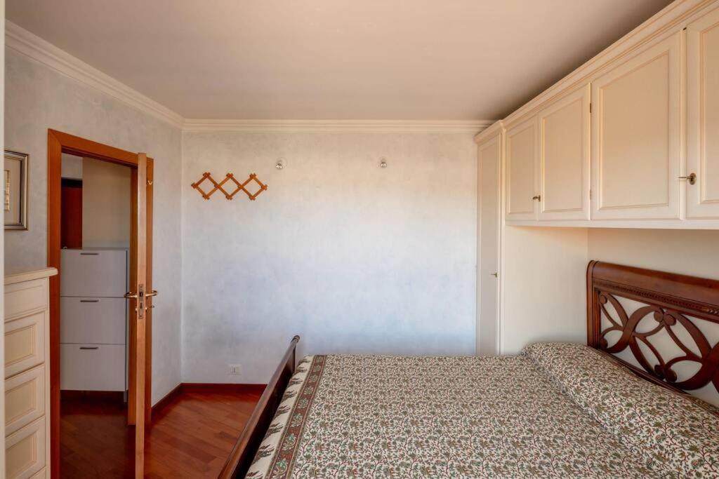 Apartamento Attico Per Quattro Persone Sulla Nomentana, Wi-Fi, Aria Condizionata Roma Exterior foto