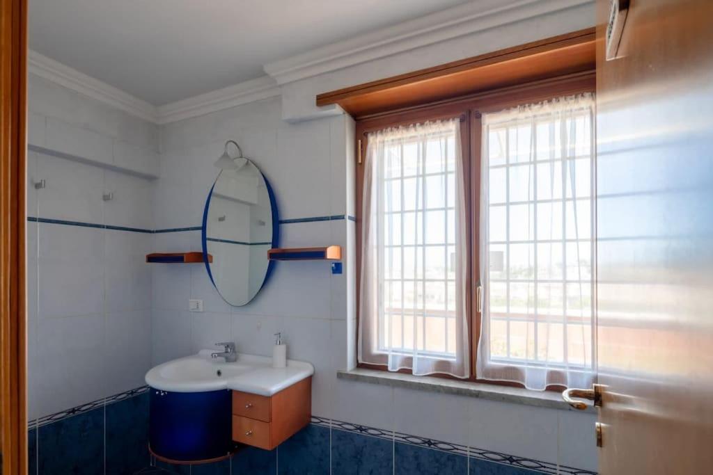 Apartamento Attico Per Quattro Persone Sulla Nomentana, Wi-Fi, Aria Condizionata Roma Exterior foto