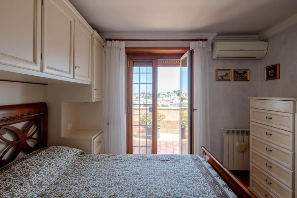 Apartamento Attico Per Quattro Persone Sulla Nomentana, Wi-Fi, Aria Condizionata Roma Exterior foto